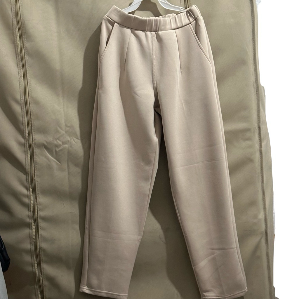 Celana Panjang Scuba Cream Wanita