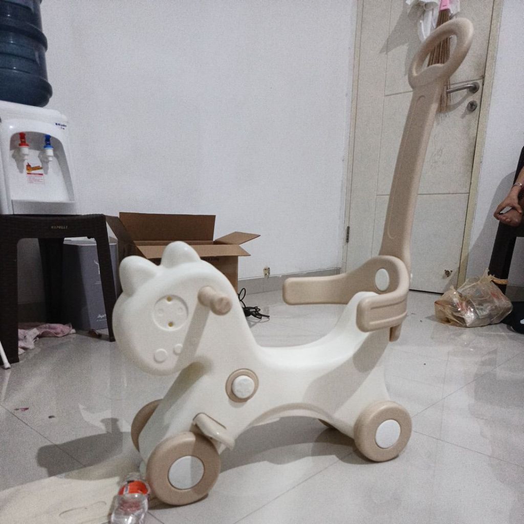 Mainan anak kuda plastik