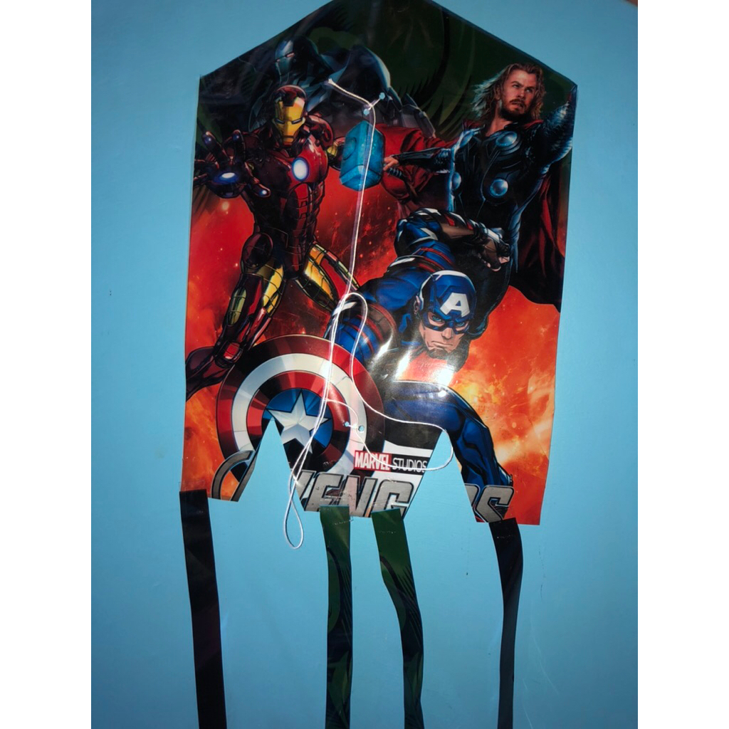 LAYANGAN KARAKTER PLASTIK MINI