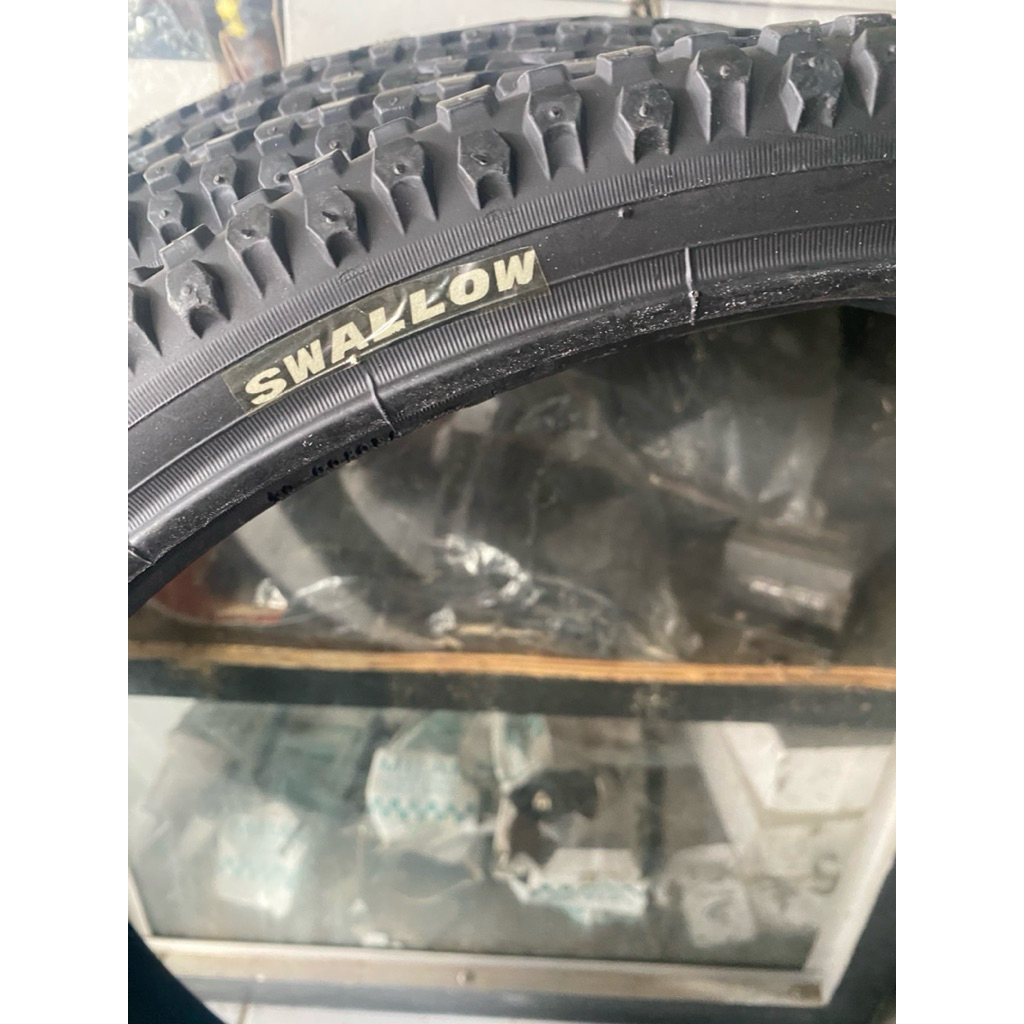 Ban Luar Sepeda 26 x 1.75 Swallow