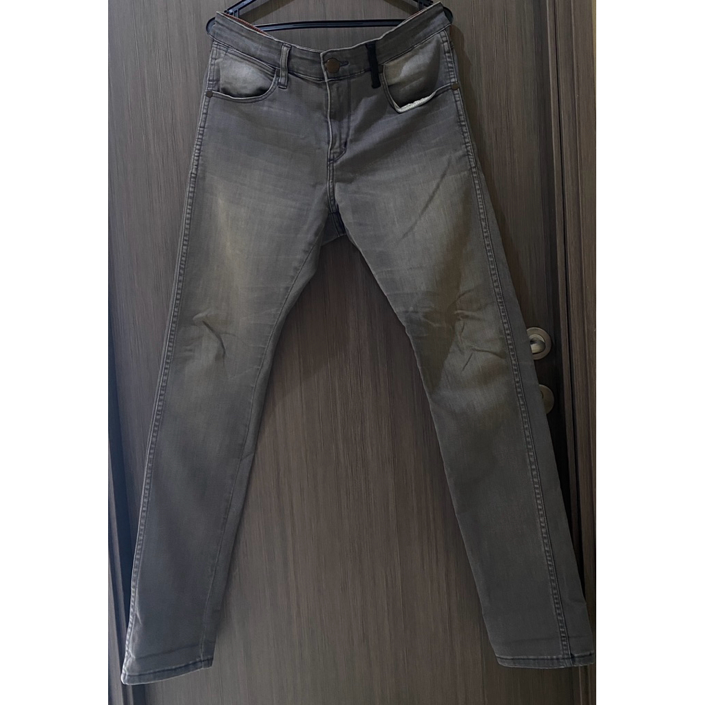 PRELOVED!!! CELANA JEANS COWOK WRANGLER EST 1947/JEASN PRIA SKINNY JEANS/JEANS LAKI-LAKI/ CELANA PAN