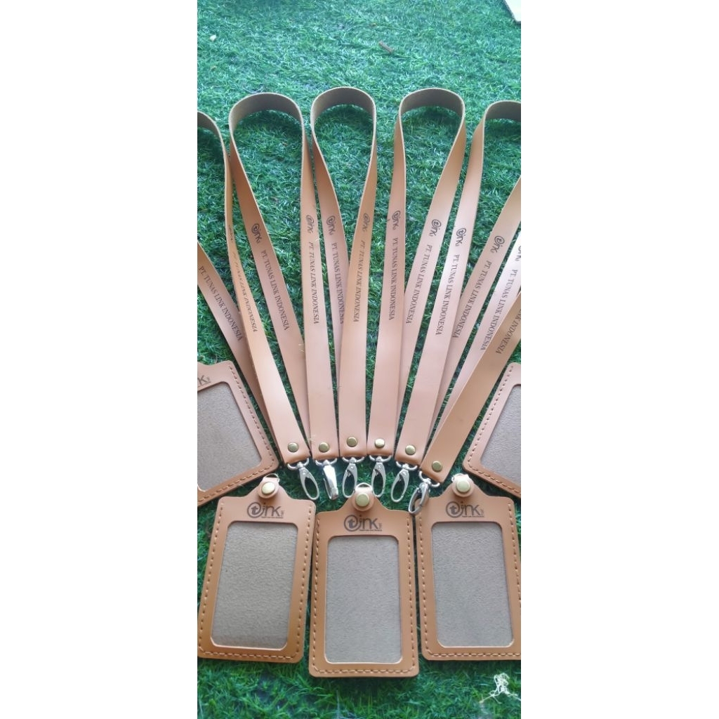 

Lanyard Nametag Kulit Custom Laser