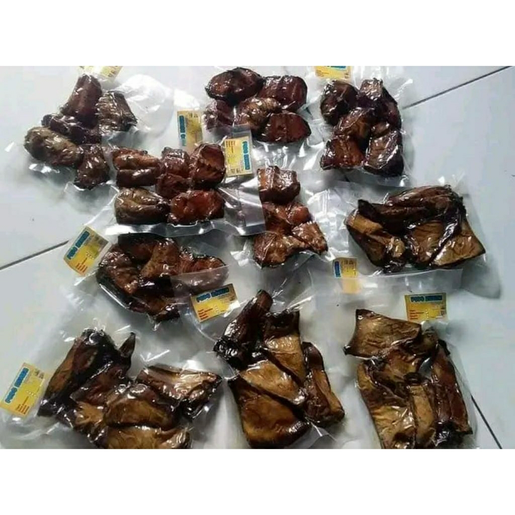 

ikan asap pe dan irisan manyung