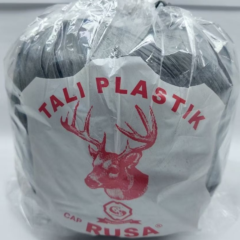 

TALI PLASTIK HITAM CAP RUSA MERAH 500GR ( HRG 1 BKS )
