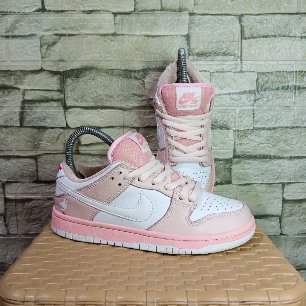 Sb dunk low Pink pigeon