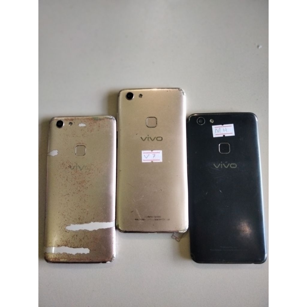 mesin Vivo v7 normal minus lcd unit seadanya