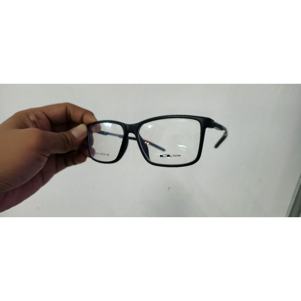 KACAMATA PRIA ANTIRADIASI PHOTOCROMIC BLURAY OAKLEY