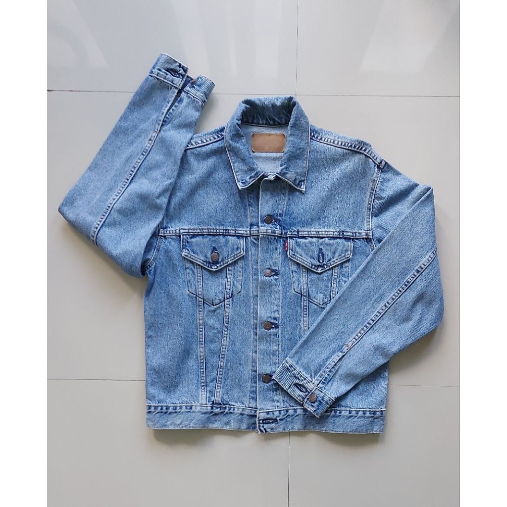 Levis denim trucker jacket