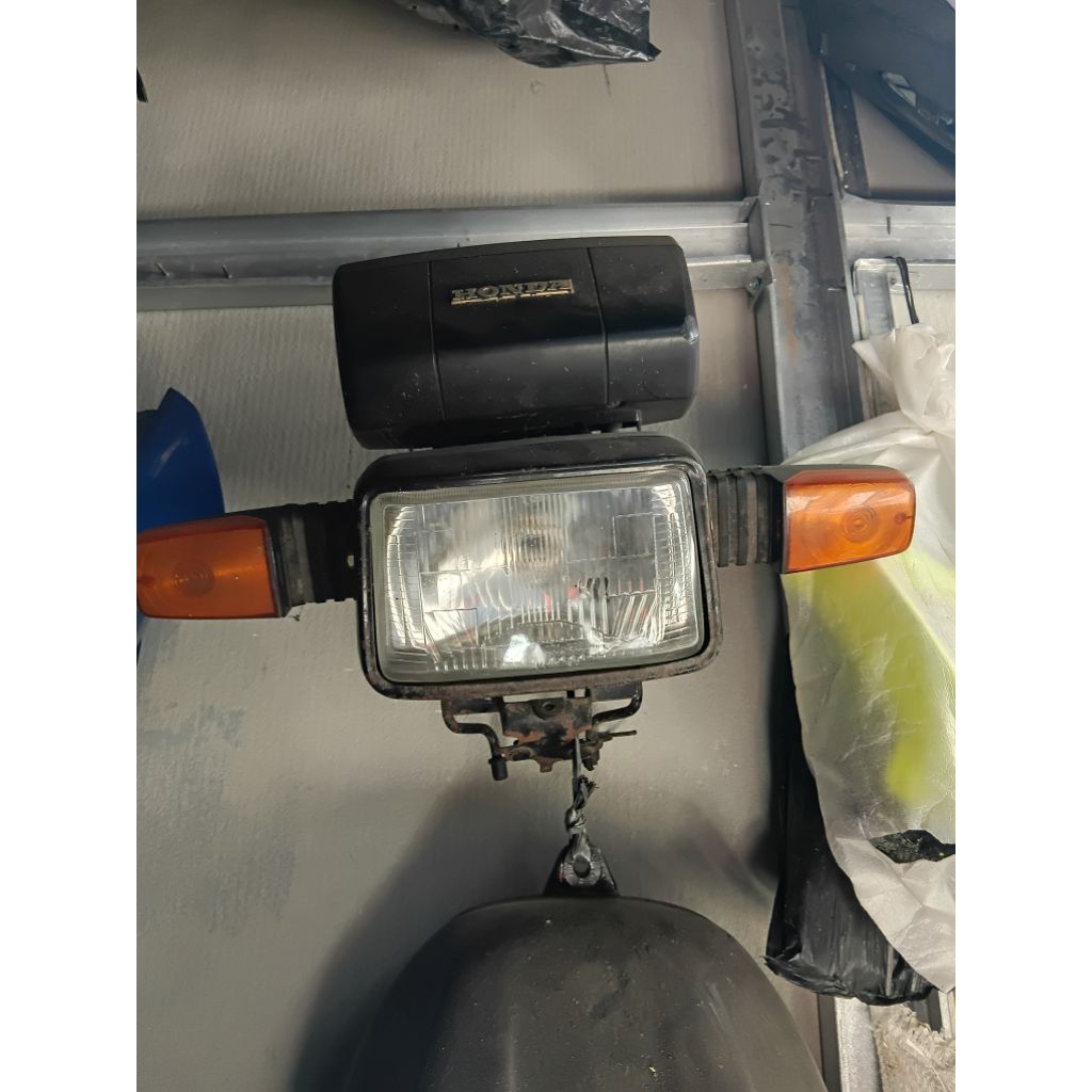 Lampu depan set Speedometer GL PRO - GL MAX ori lepasan