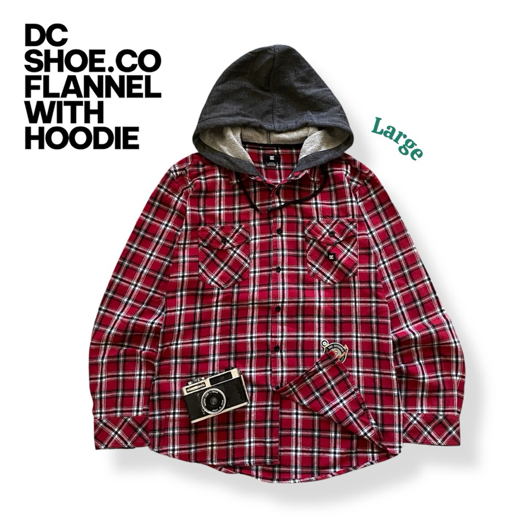 Kemeja panjang Flannel With Hoodie DC Size L Second Original