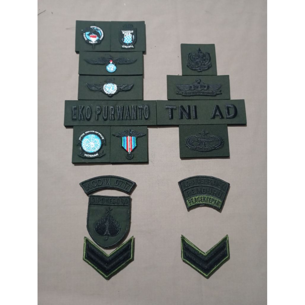 FULL 1 set Atribut bordir papan nama pdl TNI AD Biasa, Keras , Mika, Brevet Lebih 5
