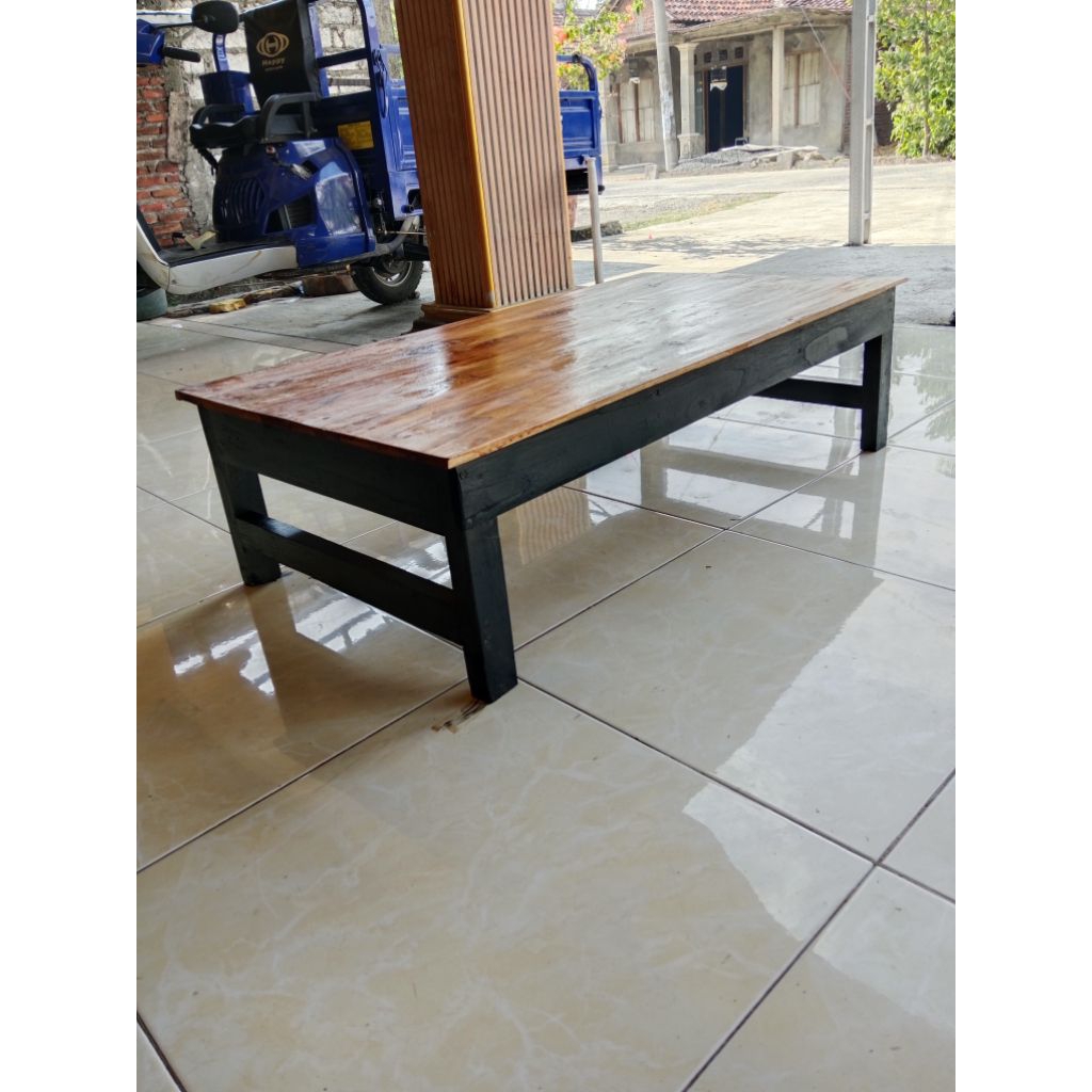 Meja Lesehan Kayu Minimalis – Meja Tamu / Meja Santai