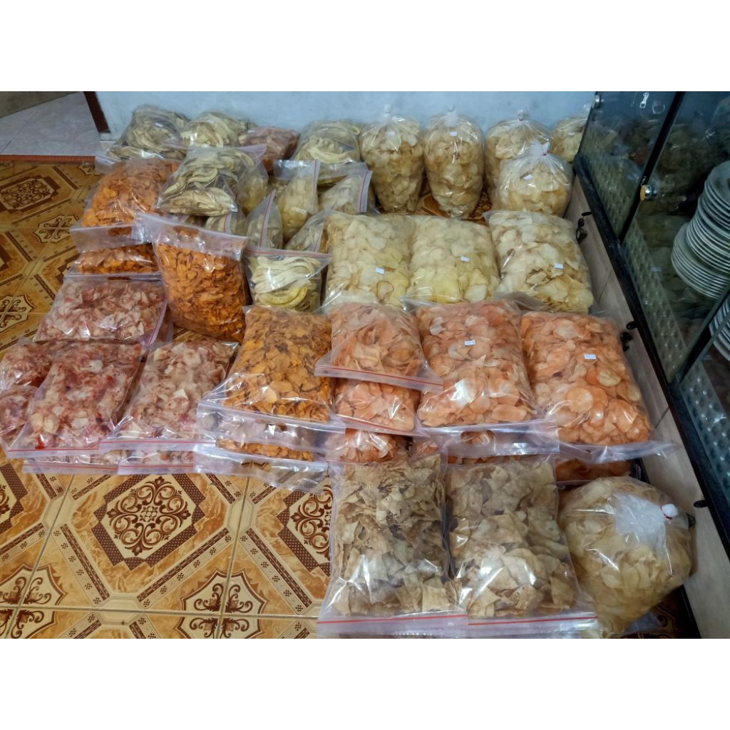 

keripik singkong,ubi rambat,pisang