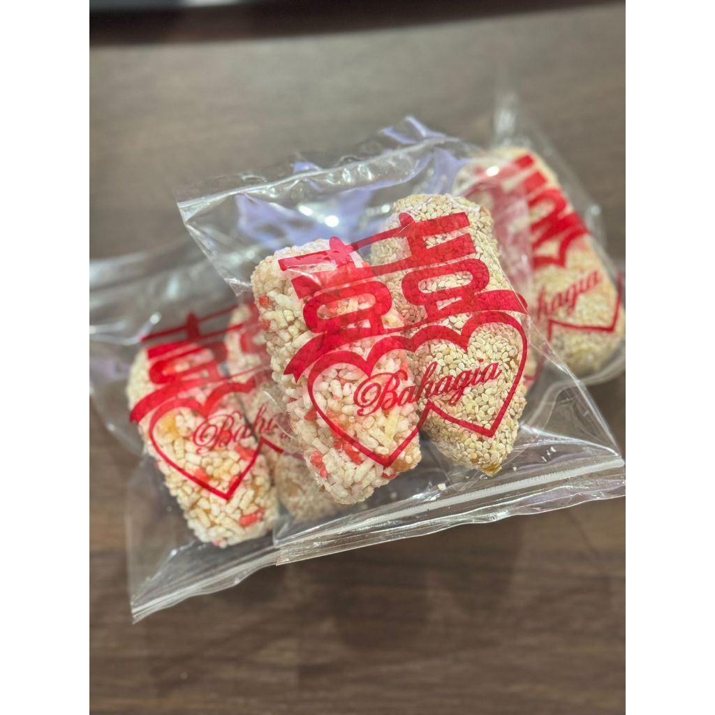 

MACO LAWA BAHAGIA MALANG - KUE TINGJING TRADISIONAL TING JING ENGAGEMENT TUNANGAN