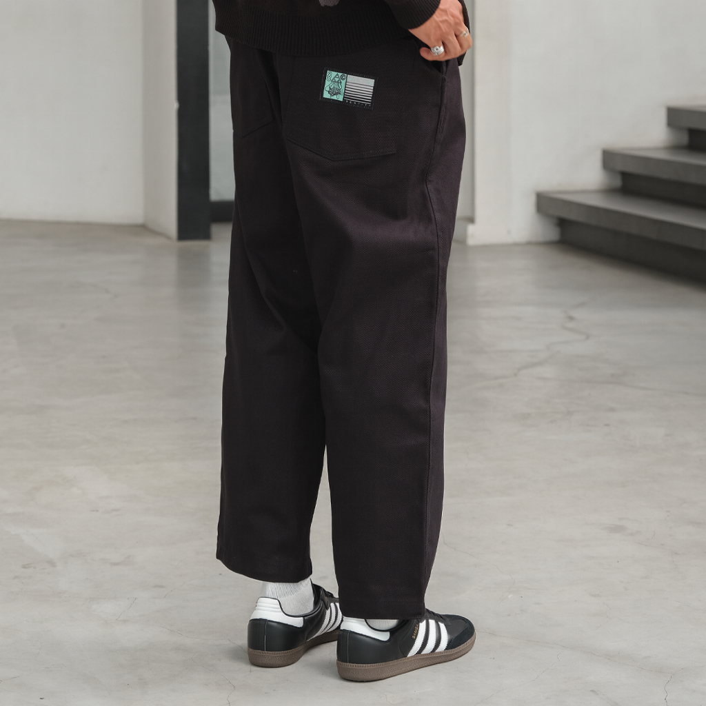 807 IDENTITY Identity Ankle Pants