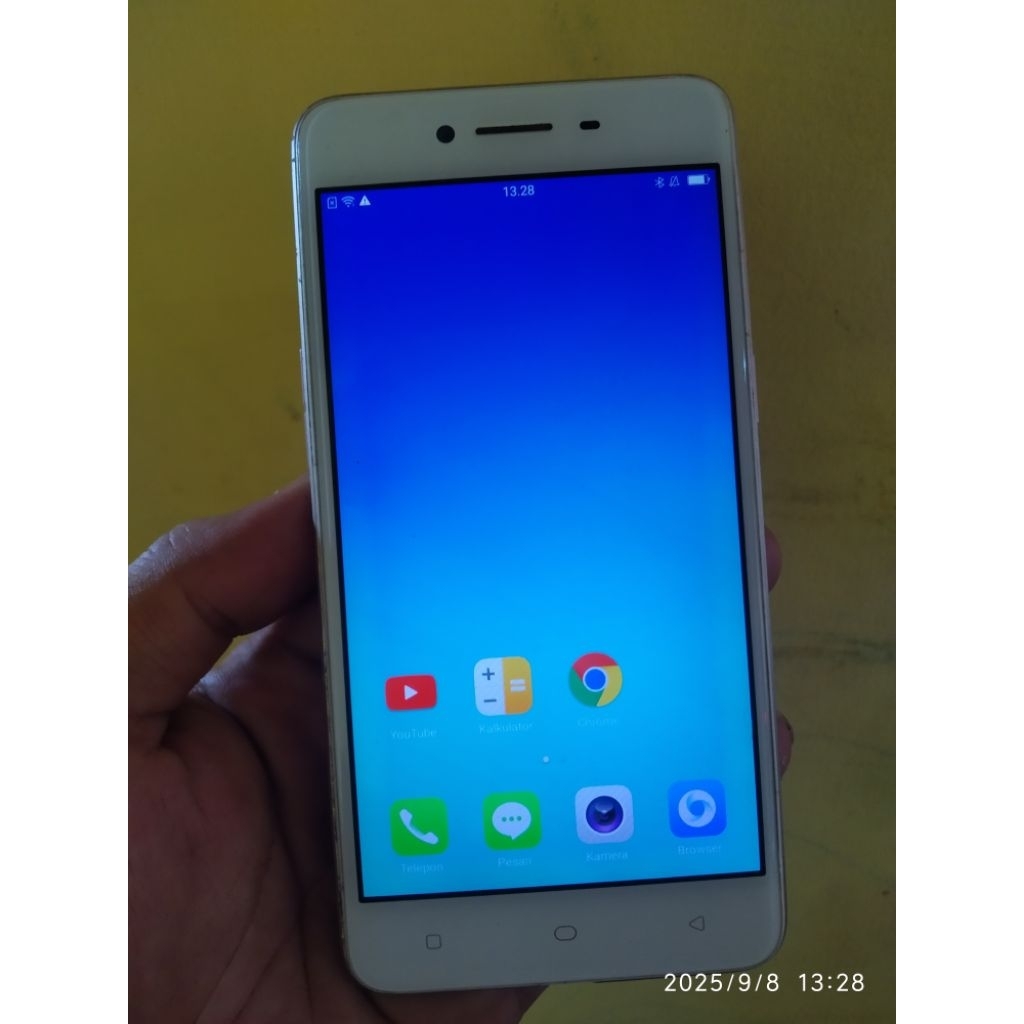 OPPO A37F HANDPHONE NORMAL ORIGINAL FUNGSI SEMUA NORMAL LCD ORI SHADOW TIPIS AMAN PEMAKAIAN WHATSAPP