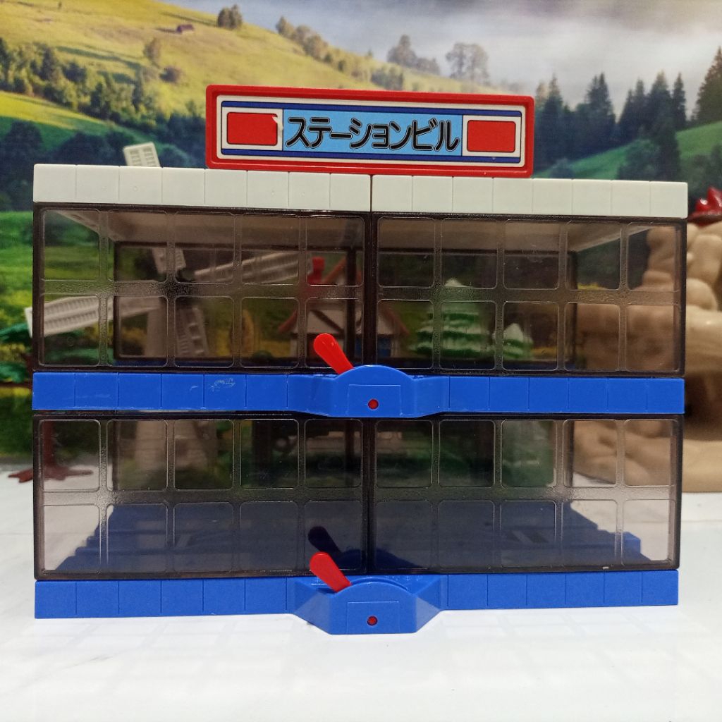Tomy - Plarail J-24 Station Building
