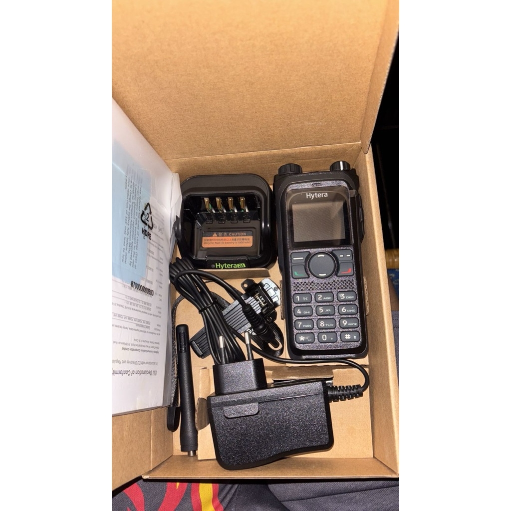 hytera PD988 Digital portable radio