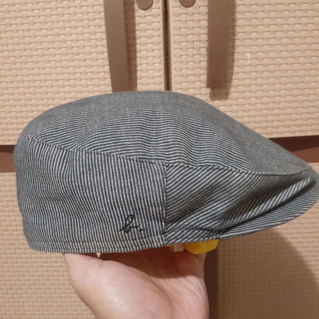 topi flat caps/ driver