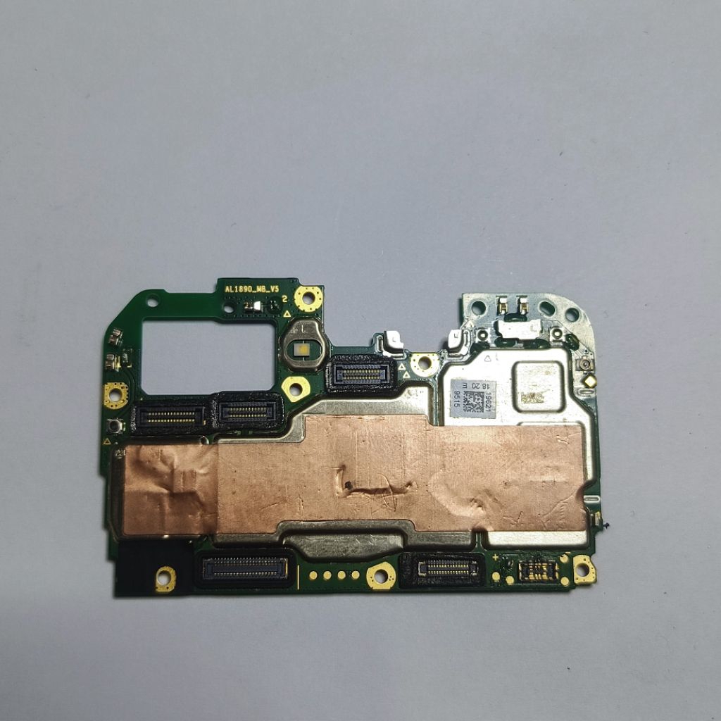 Mesin Realme C2 Ram 3/32 Matot (Mati Total) Perawan Belum pernah servise