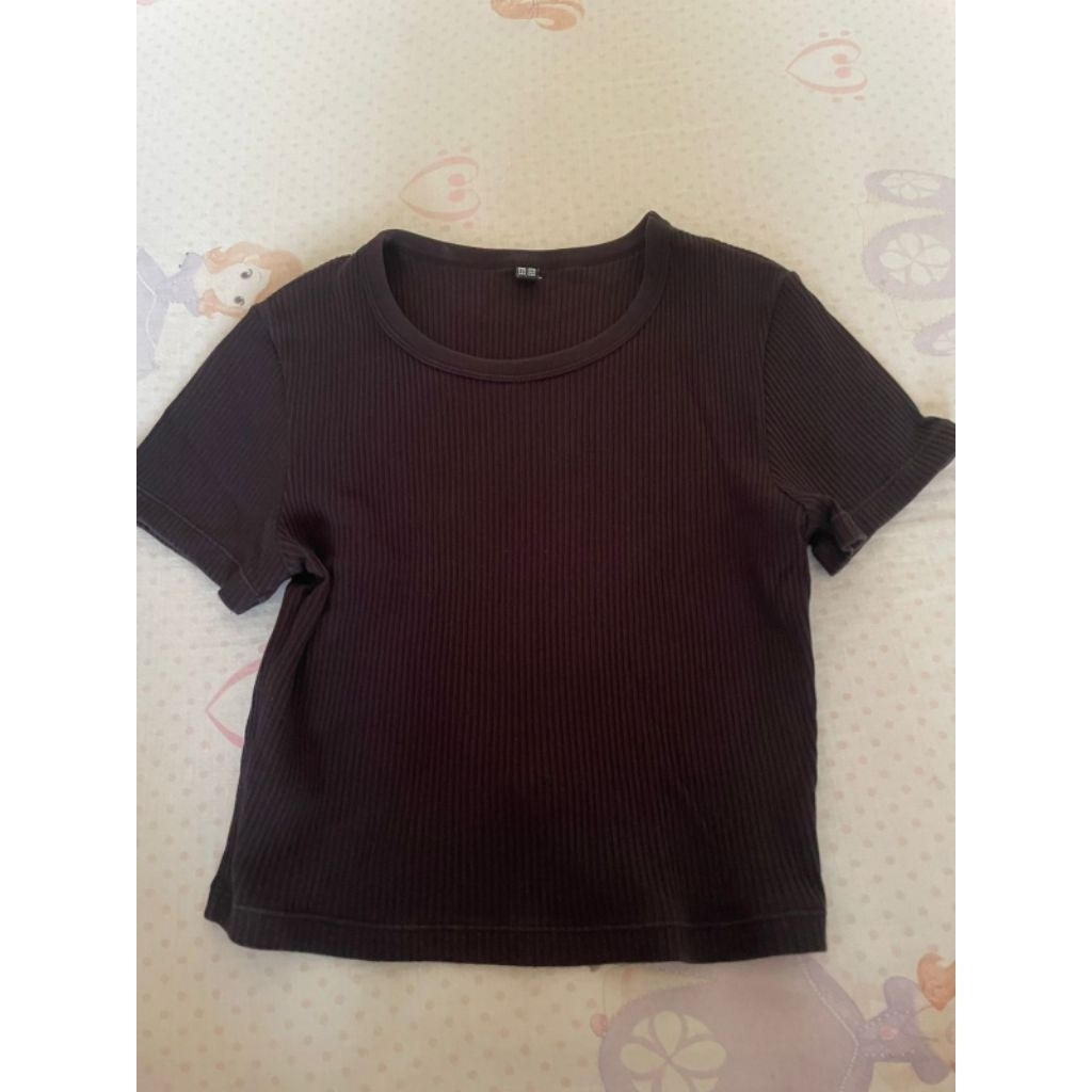 PRELOVED baju UNIQLO hitam polos ♡