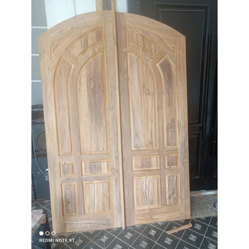 pintu dan kusen jati tua