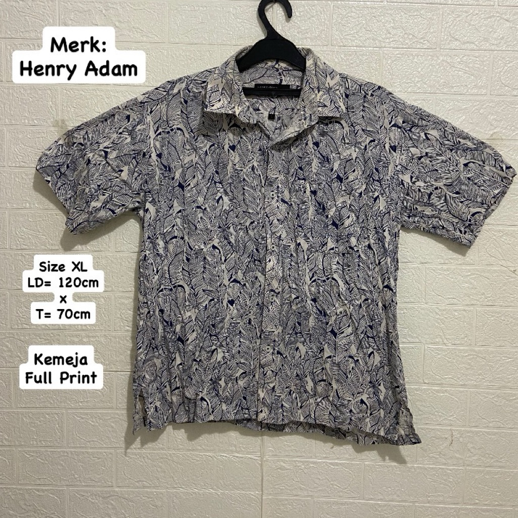 PRELOVED HENRY ADAMS ORI KEMEJA FULL PRINT (Size XL) (LD=120cm x T=70cm)