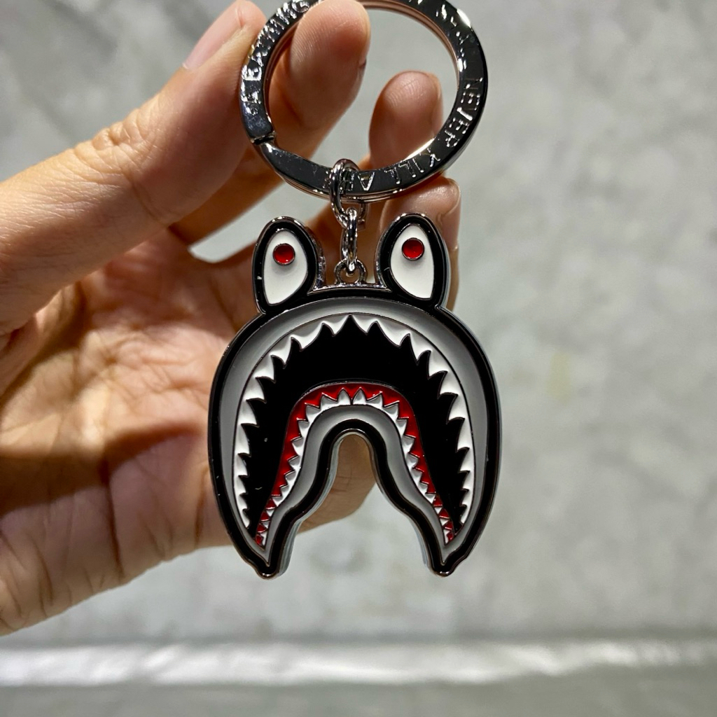 BAPE Shark Metal Keychain A Bathing Ape Gantungan Kunci