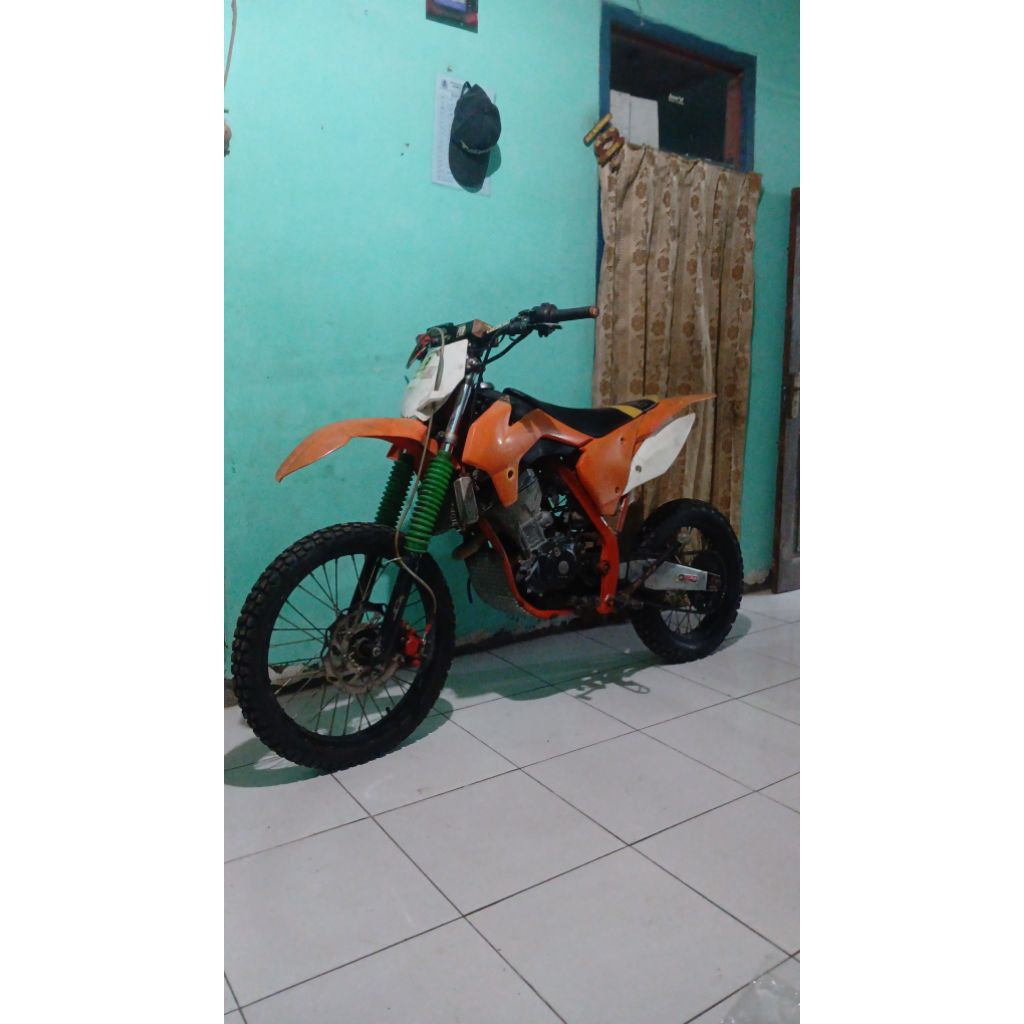 motor trail sonic body ktm sixday