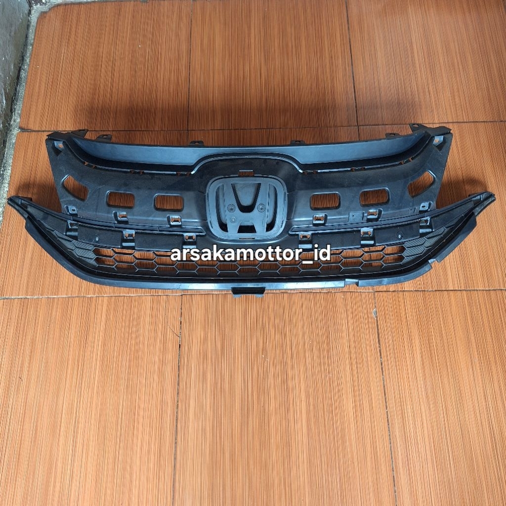 Base grill honda brv BRV 2016-2018 original part