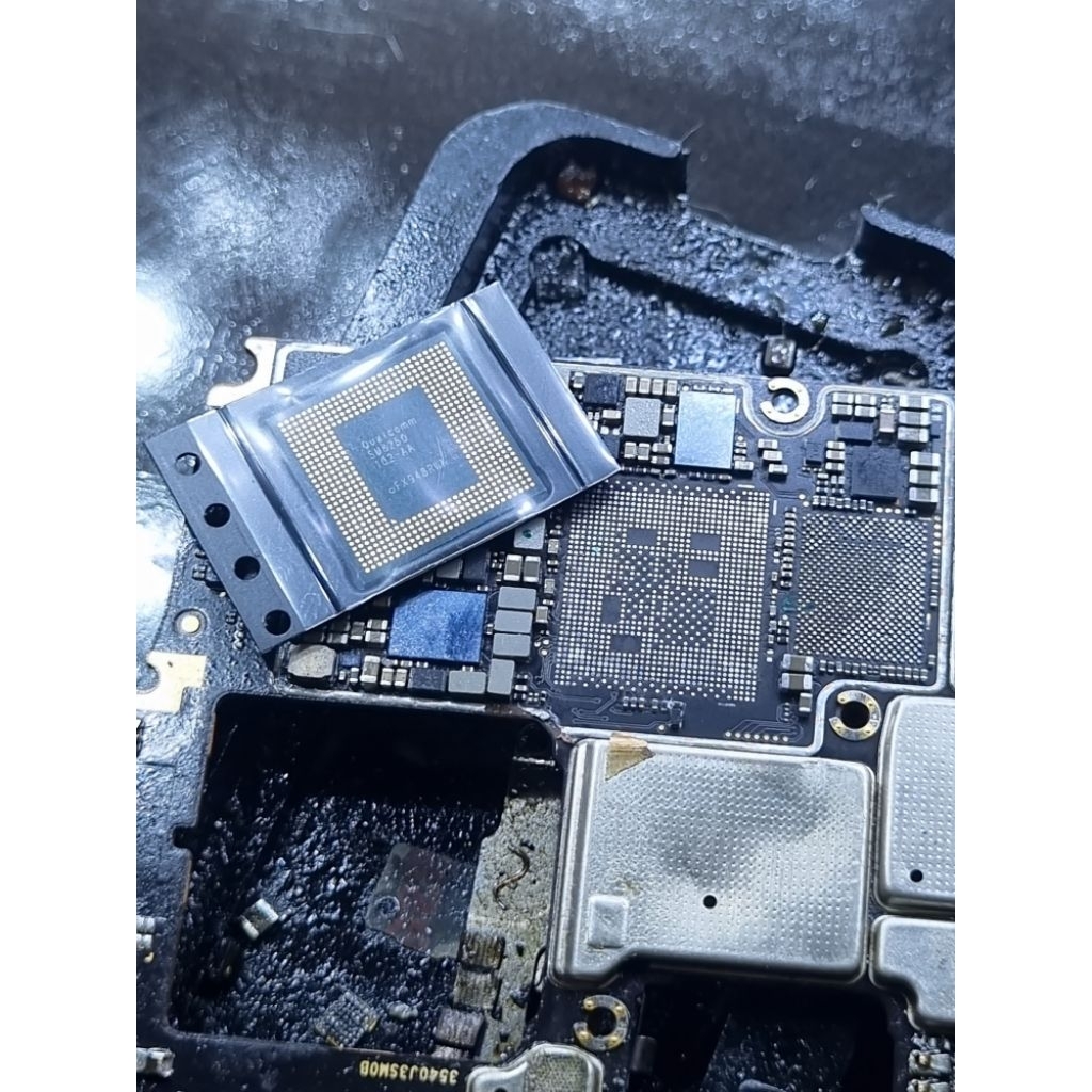 IC CPU SM8250 102 AA NEW