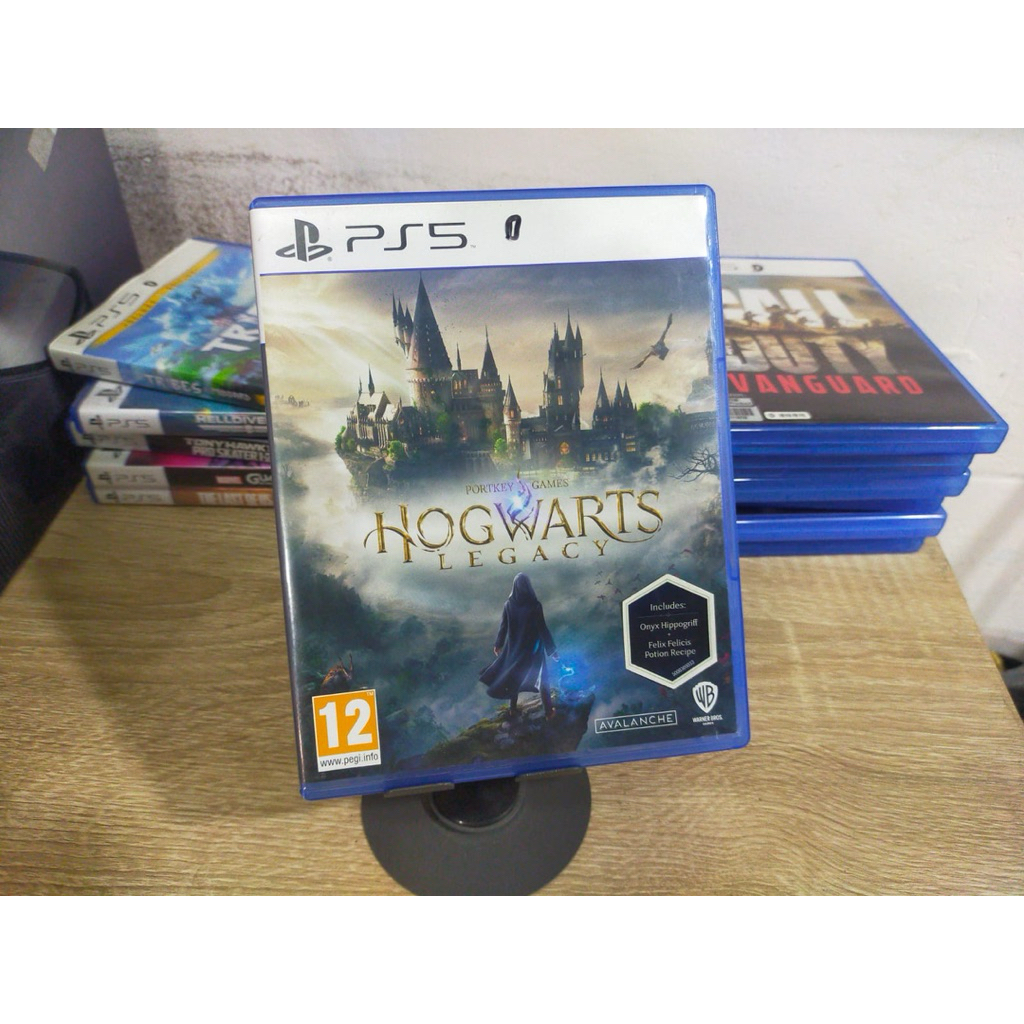 Kaset BD PS5 Hogwarts Legacy second Kondisi BRG good condition.