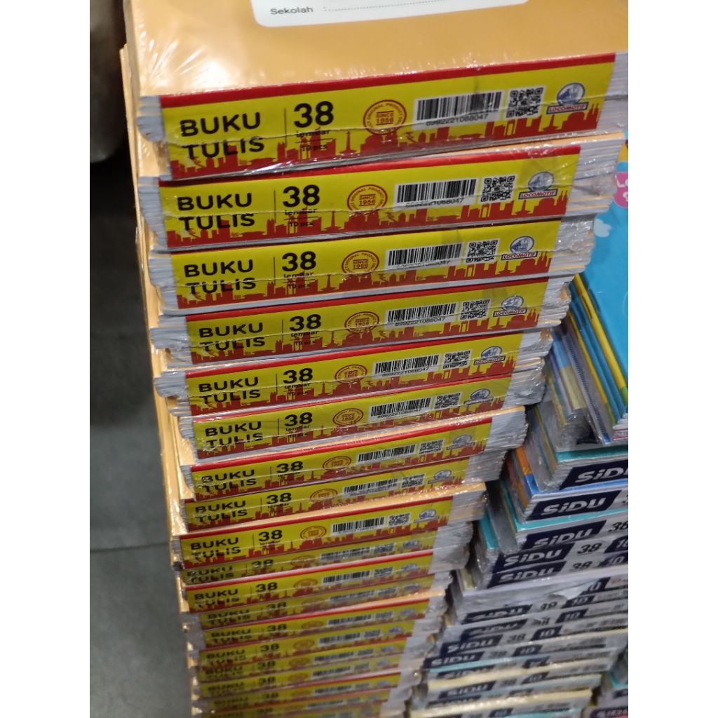 

Buku Tulis Sidu 38lbr cover cokelat per pack isi 10