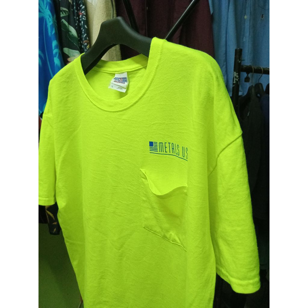 kaos cowok tangan pendek hijau stabilo