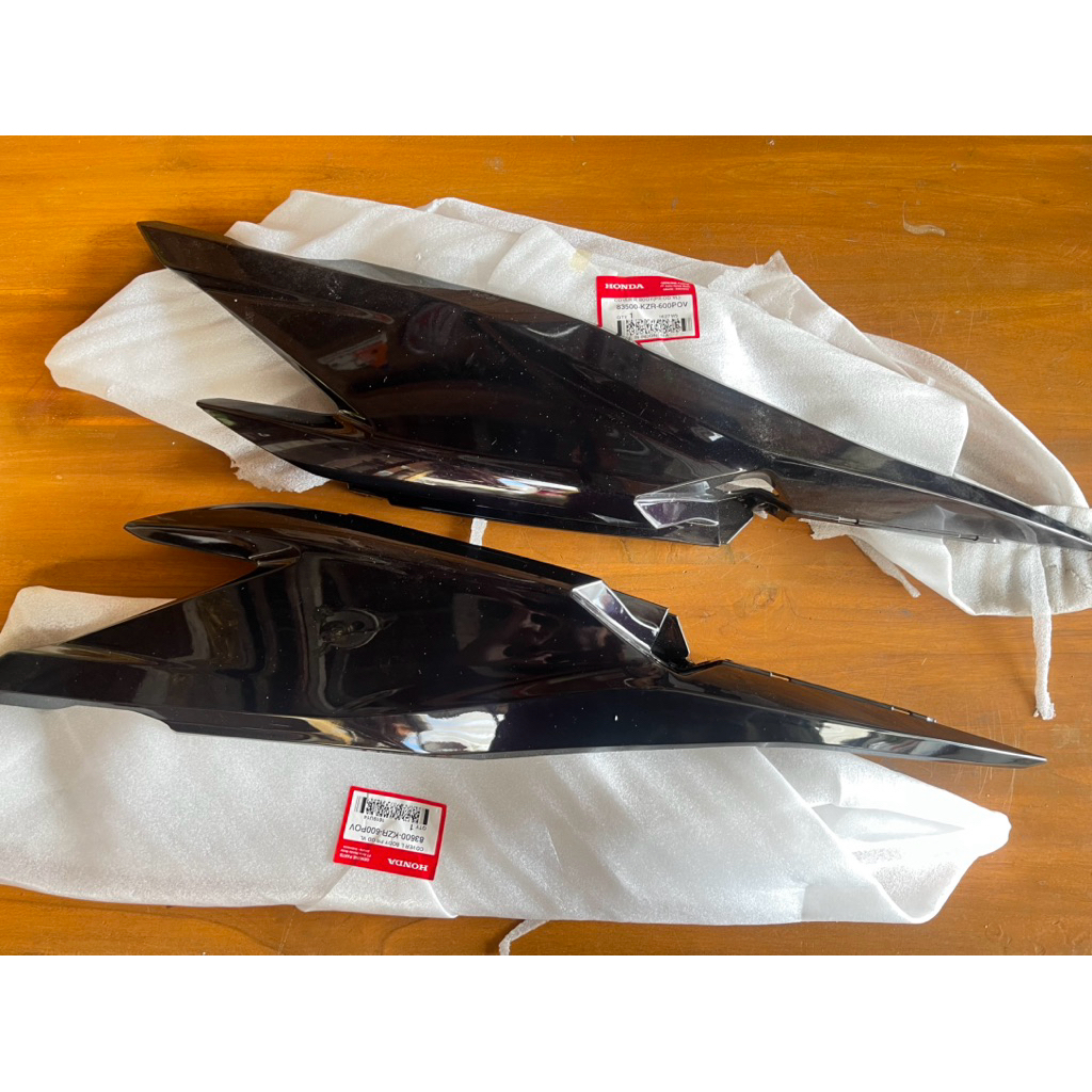 83600-KZR-600POV 83500-KZR-600POV COVER BODI BODY BELAKANG HONDA VARIO 125 KZR ORIGINAL AHM COVERBOD