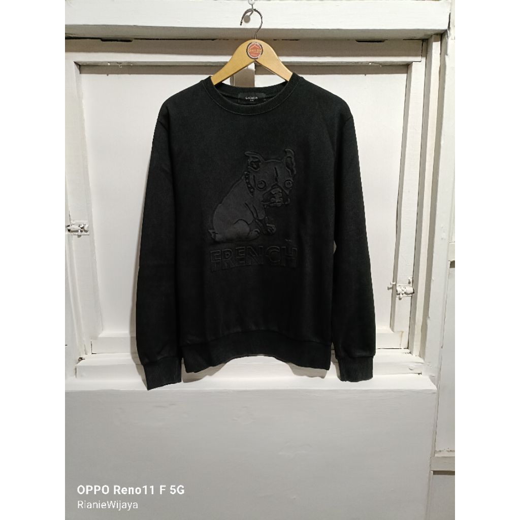 Vintage French BullDog Logo Embossed Men SweaterShirt