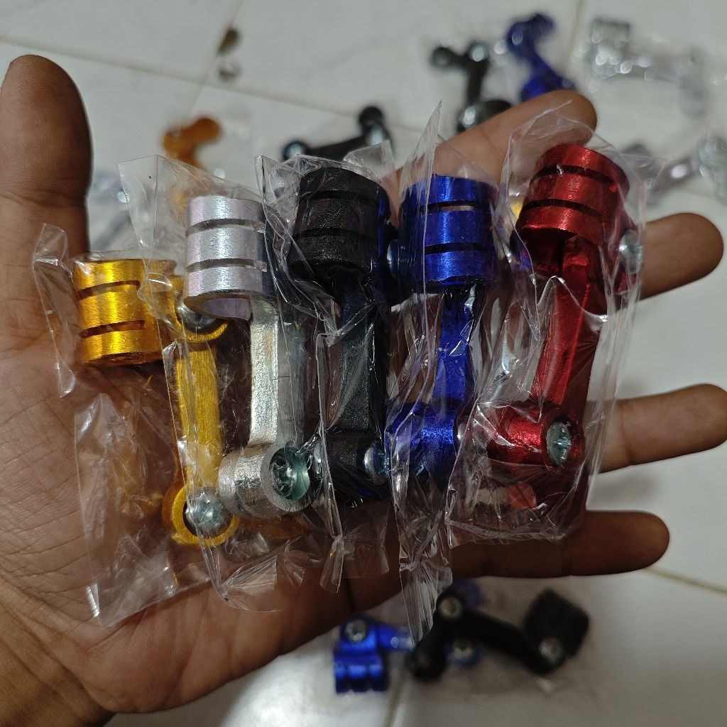 Breket Selang Rem CNC Aluminium Universal – Penahan Selang Rem Motor Variasi