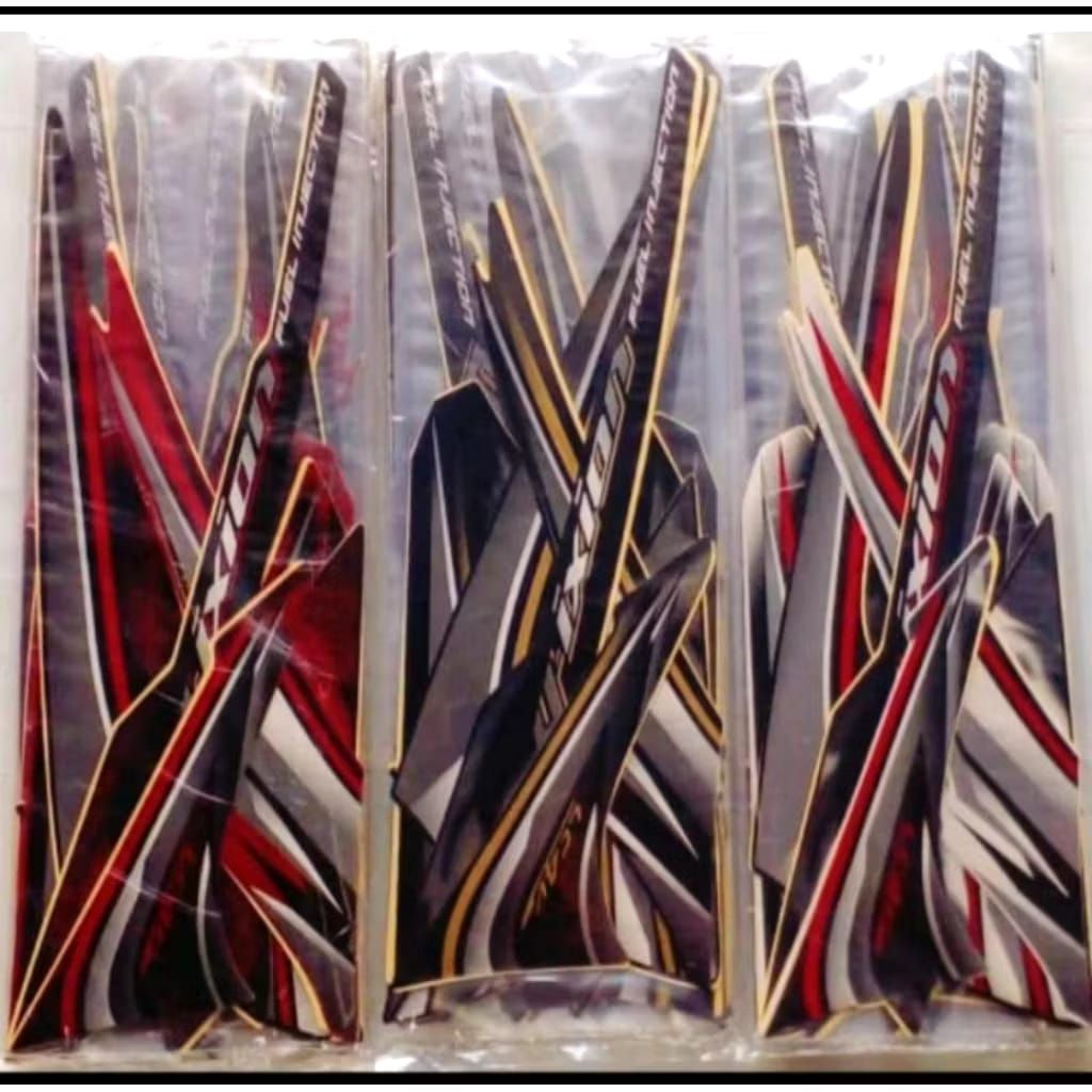 Striping Motor/ Les Body Yamaha Vixion 2012