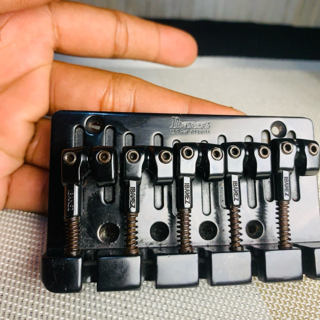 bridge bass ibanez 5string original warna hitam - bridge bass 5string