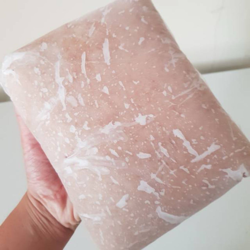 

Daging Tenggiri Giling Grade Lokal Super / Daging Ikan tenggiri Giling / kemasan 1kg