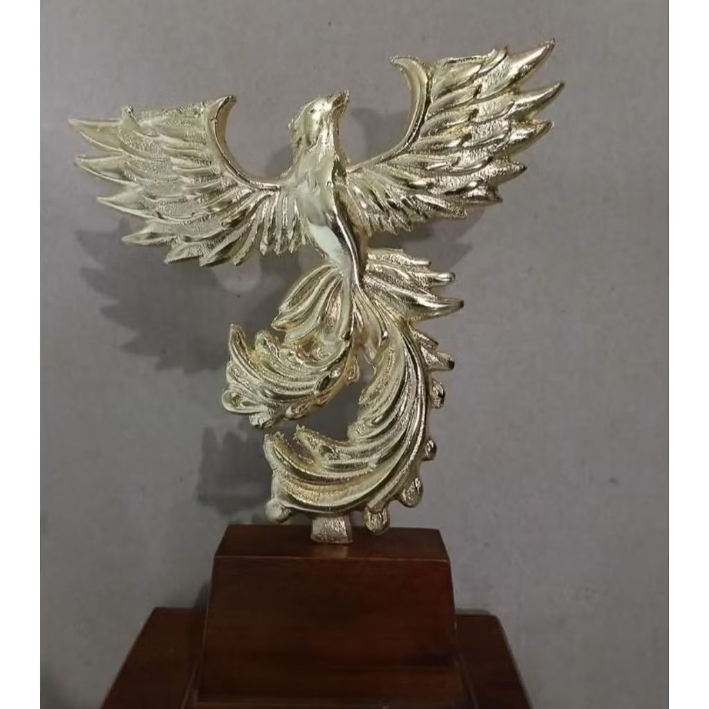 Thropy kicau Phoenix gold