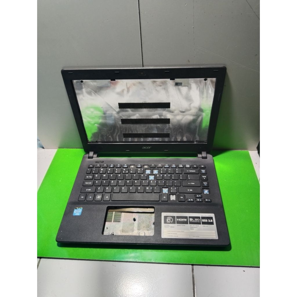 Casing Kesing Case Fulset FullCase Laptop Acer Aspire Es1-431 Es1-411