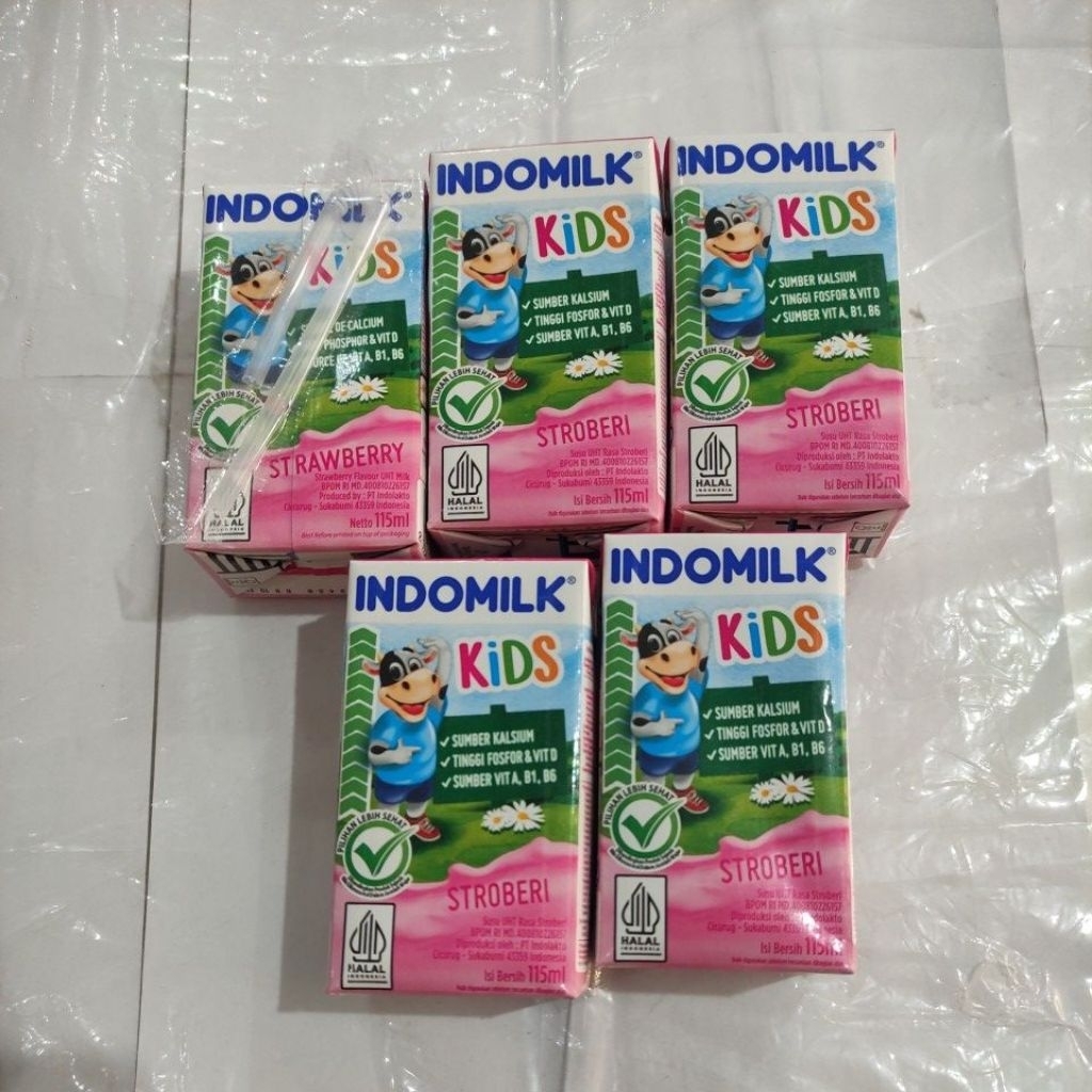 

Indomilk Susu UHT rasa stroberi isi 5