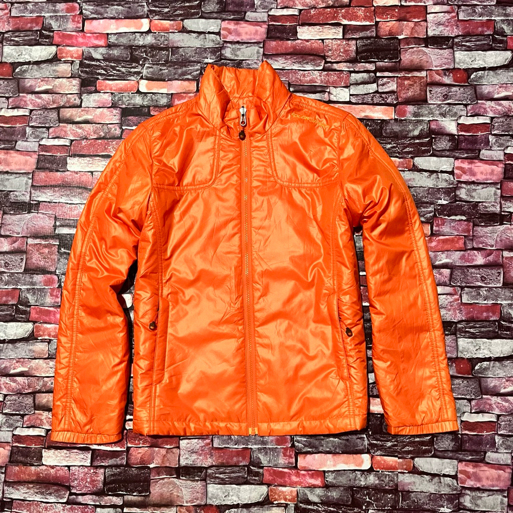 Jaket parasut Kolon Sport ( Size S || Lebar dada 52 CM Panjang 63 CM )