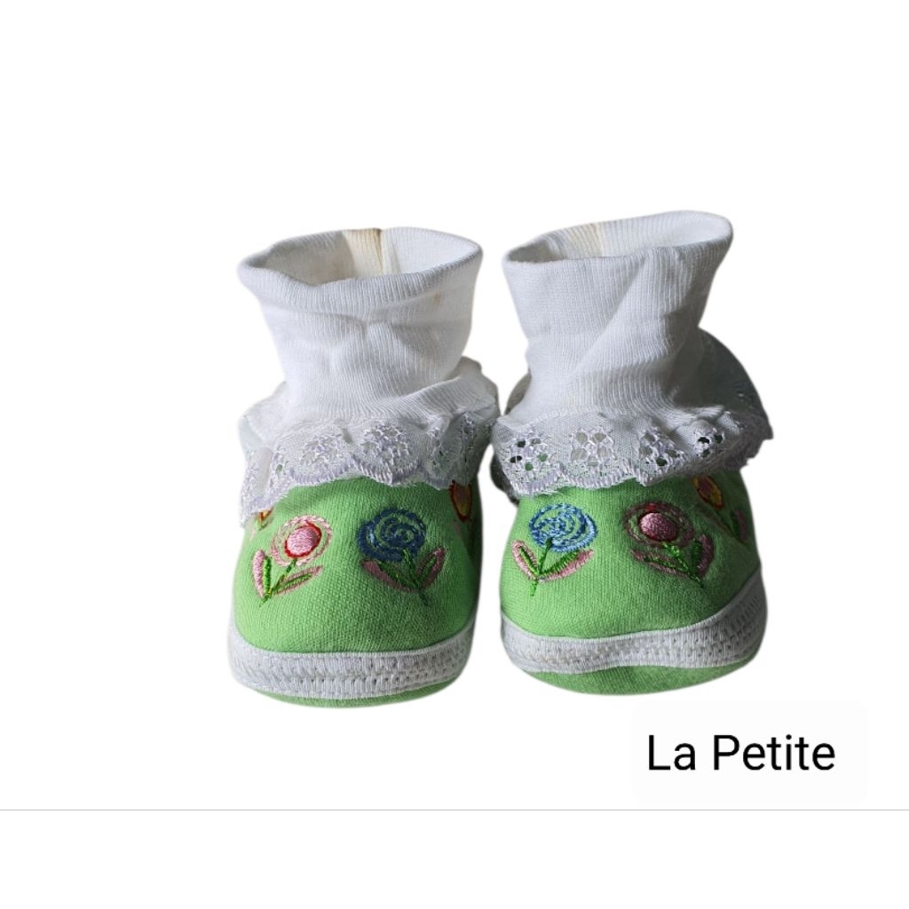 Sepatu Bayi Cewek/Cowok Bordir 0-6 bulan