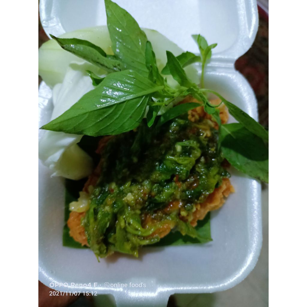 

ayam geprek sambal ijo (tanpa nasi)