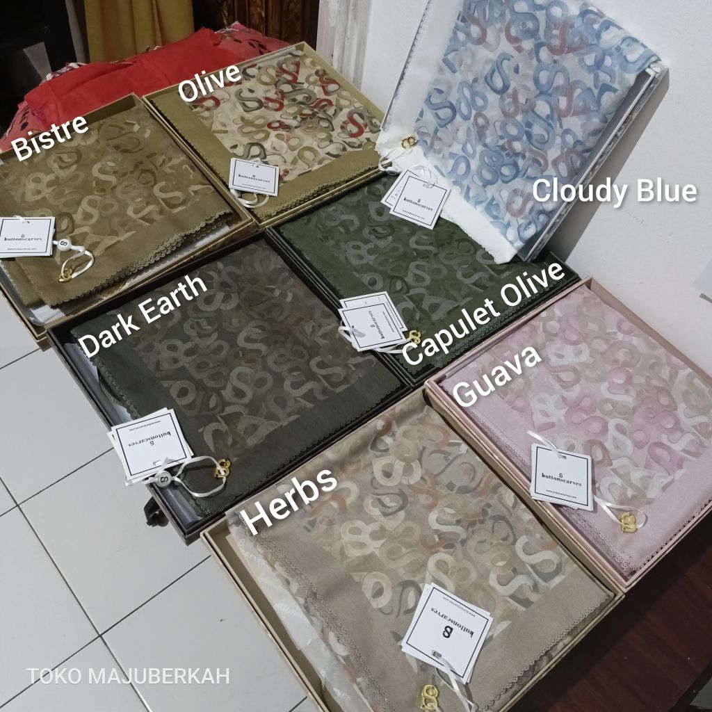 (NEW SALE FULLSET) Hijab BUTTONSCARVES 110x110 Reguler Voal Original Parisian Emily in Paris British