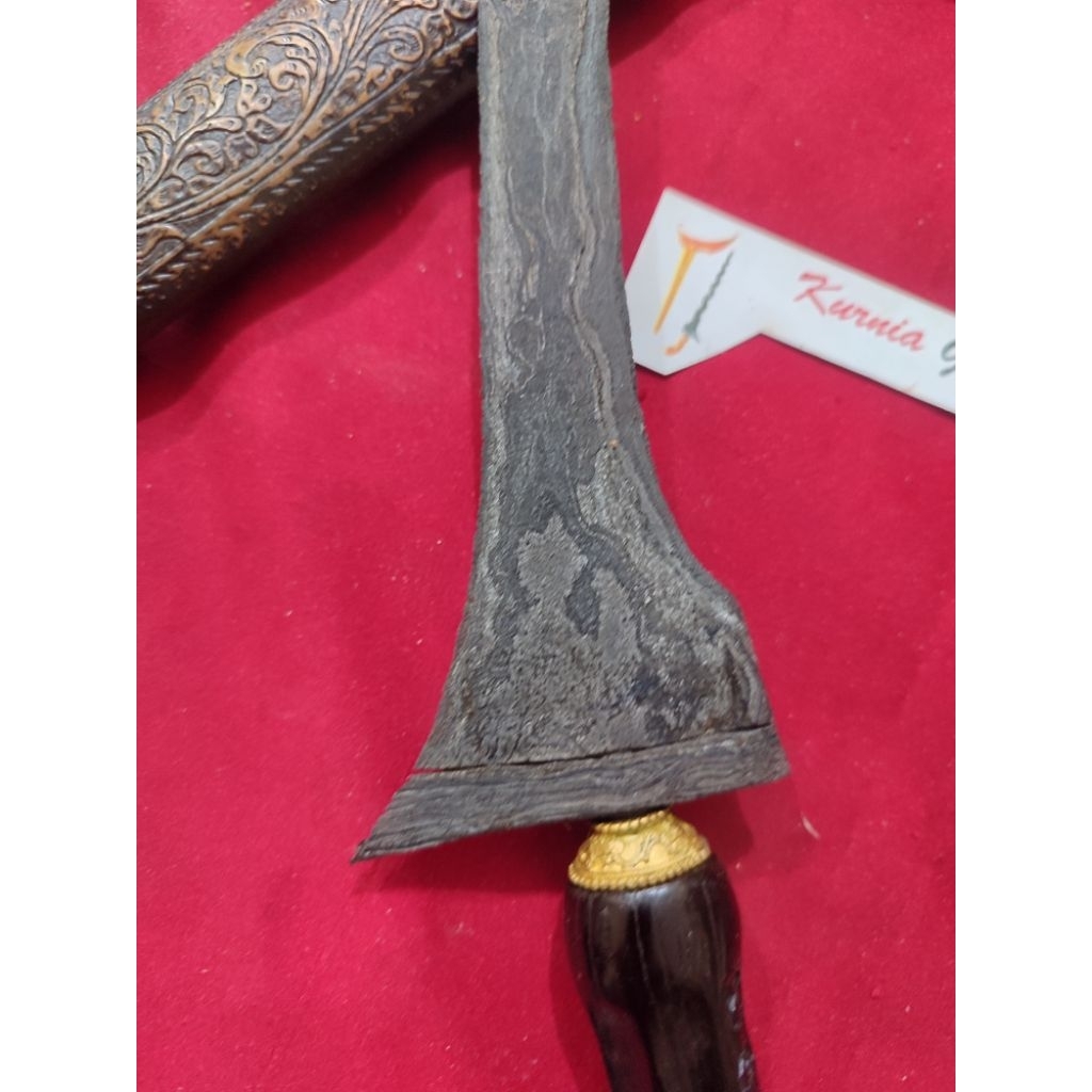 Keris sepuh sangat tua pamor Rojo gundolo