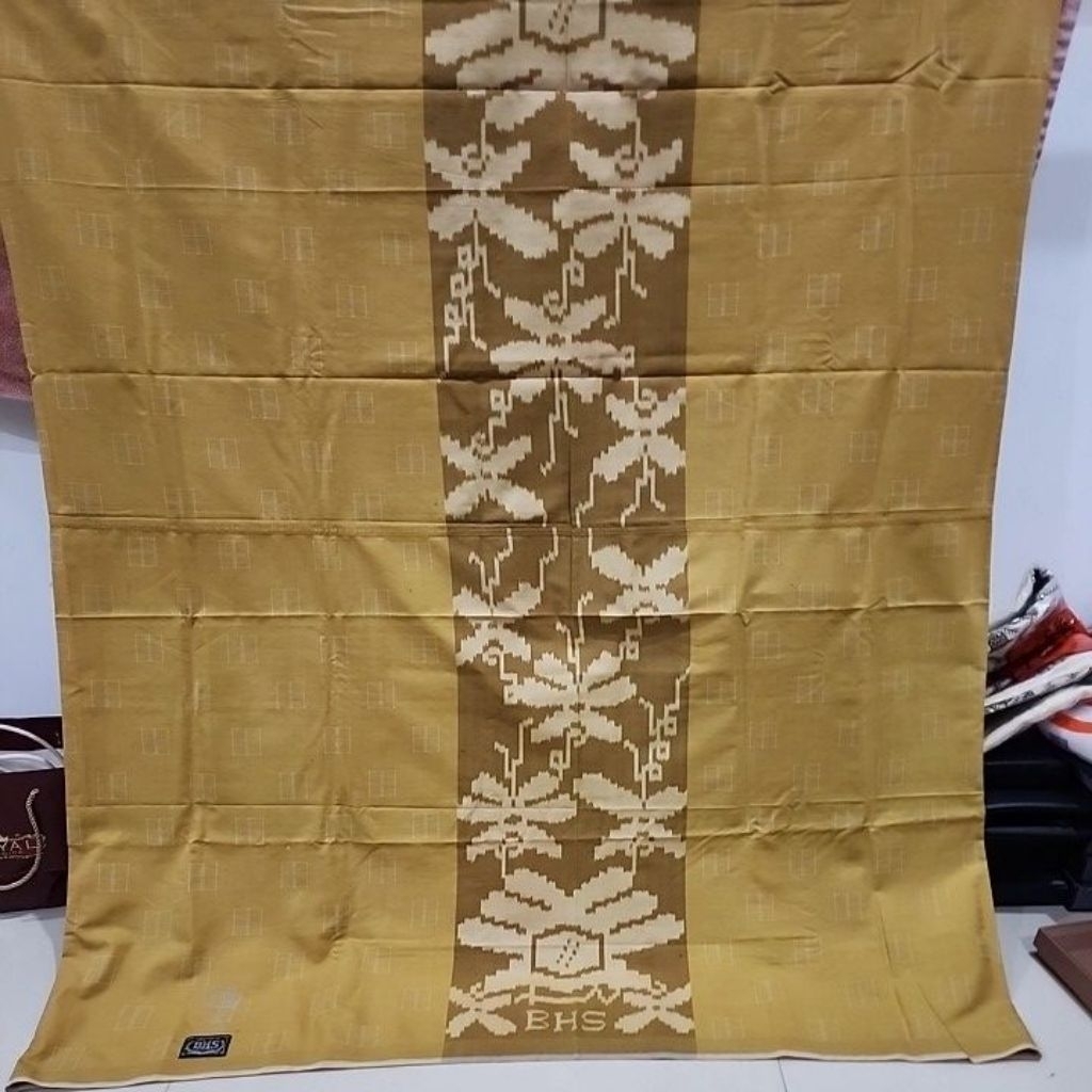 sarung bhs pgn full sutra 210spunsilk scond grade silver