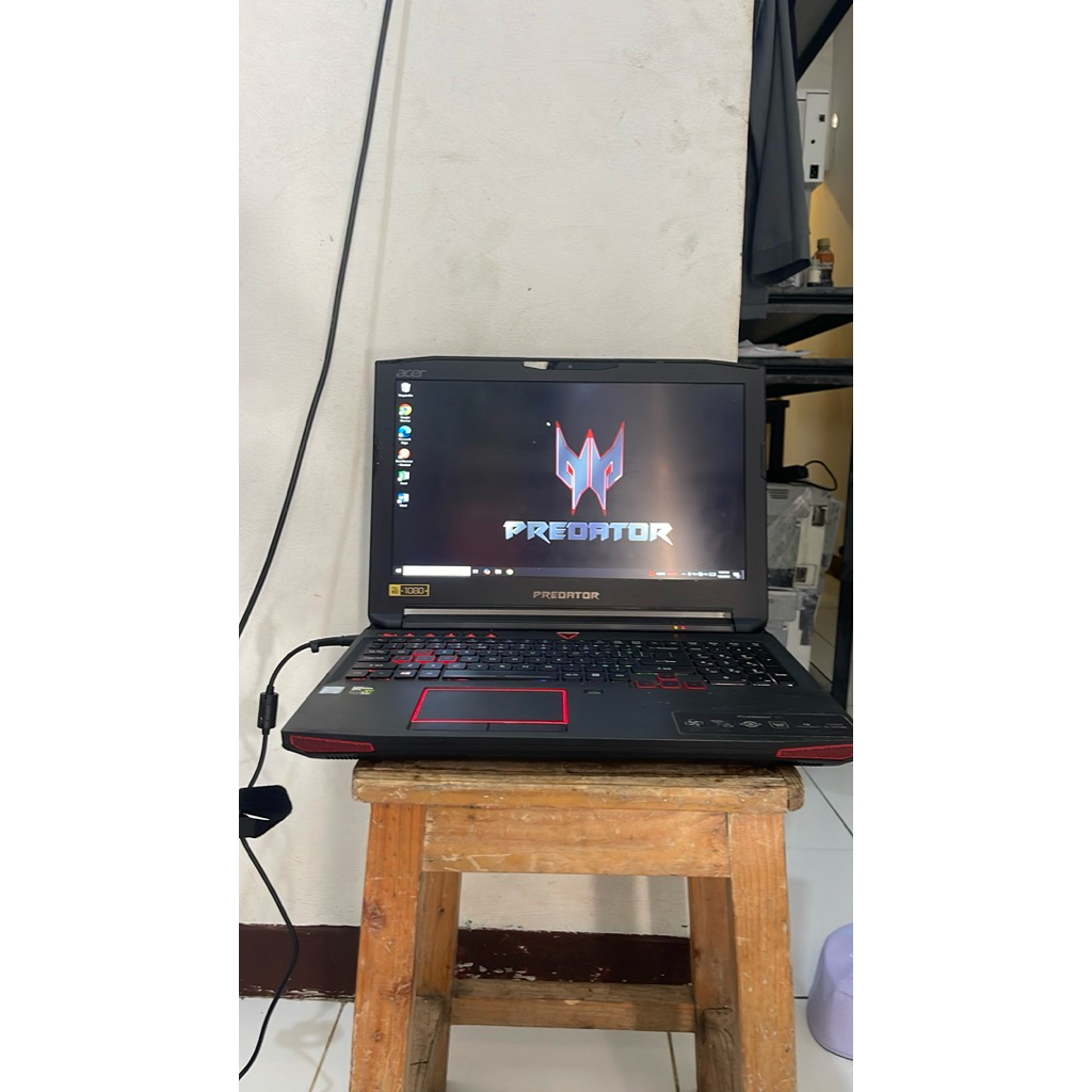 Laptop Gaming Acer Predator 15 core i7-6700HQ Ram 16GB SSD 128 HDD 1TB batre tidak nyimpen